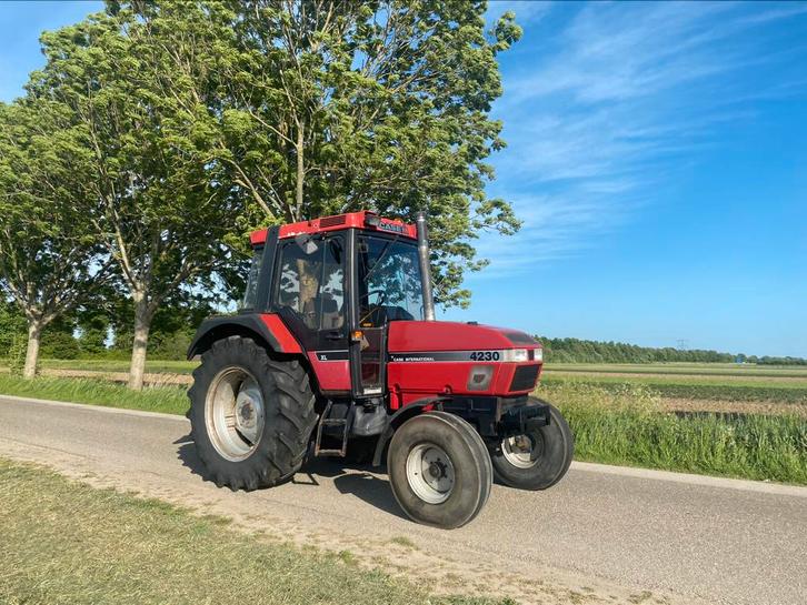 Case international 4230, Zakelijke goederen, Agrarisch | Tractoren, Case IH, tot 80 Pk, Gebruikt, Ophalen of Verzenden