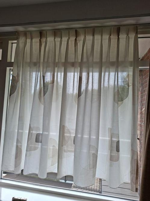 Mooie inbetween gordijnen, Huis en Inrichting, Stoffering | Gordijnen en Lamellen, Zo goed als nieuw, 200 cm of meer, 150 tot 200 cm