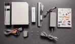 Nintendo Wii + Wii Play, Spelcomputers en Games, Verzenden, Zo goed als nieuw, Met 1 controller, Met games