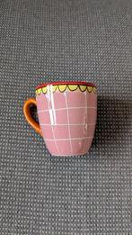 Blond Amsterdam even bijkletsen mok roze, Ophalen of Verzenden, Aardewerk, Blond Amsterdam, Kop(pen) en/of Schotel(s)