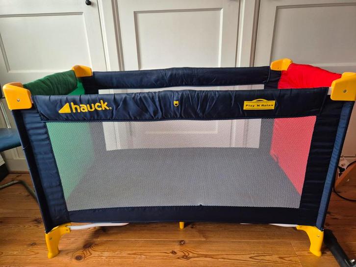 Campingbedje / Kinderbedje - Ideaal voor op reis!, Kinderen en Baby's, Boxen, Gebruikt, Rechthoekig, Ophalen