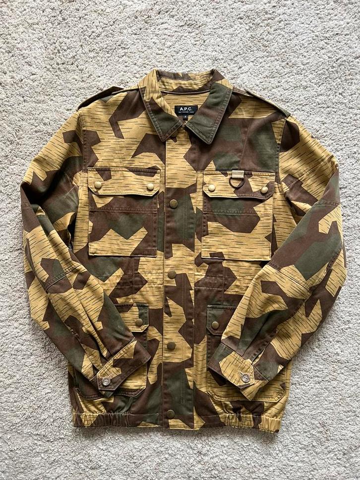 A.P.C. camo field jacket, Kleding | Heren, Jassen | Zomer, Zo goed als nieuw, Maat 46 (S) of kleiner, Groen, Ophalen of Verzenden