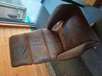 Fauteuil bruin leer., Ophalen, Zo goed als nieuw, 50 tot 75 cm, Leer