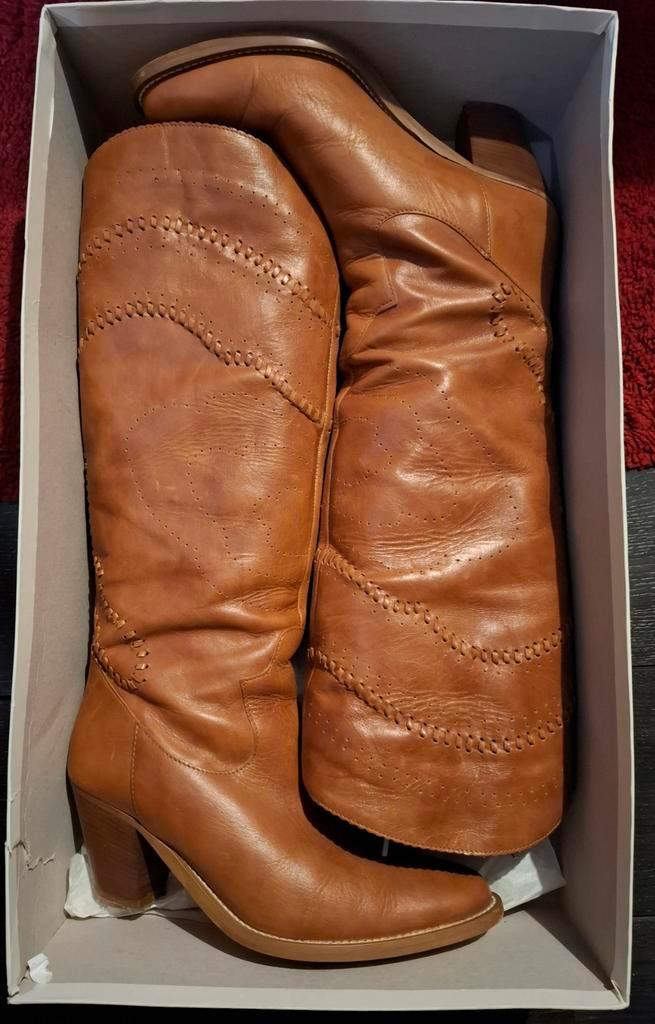 Cognac kleurige dames laarzen, maat 39, Kleding | Dames, Schoenen, Gedragen, Hoge laarzen, Bruin, Ophalen of Verzenden
