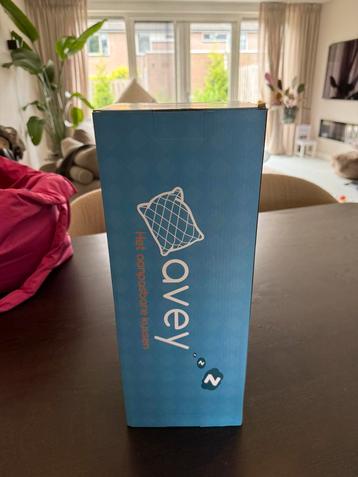 Avey hoofdkussen NIEUW beschikbaar voor biedingen
