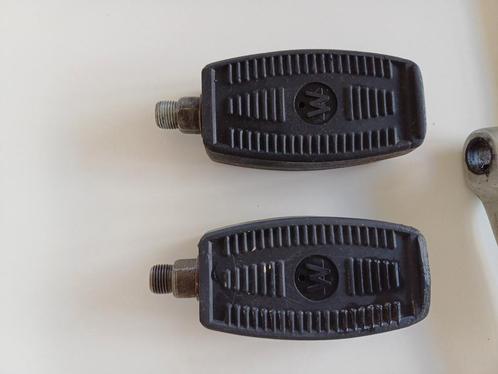 2x R ( rechts ) Mobylette trappers origineel, Fietsen en Brommers, Fietsaccessoires | Overige Fietsaccessoires, Gebruikt, Ophalen of Verzenden