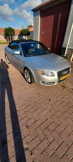 Audi A4 2.0 Tfsi 147KW Cabrio AUT 2008 Grijs zwart leder, Auto's, Zwart, 4 cilinders, 4 stoelen, A4
