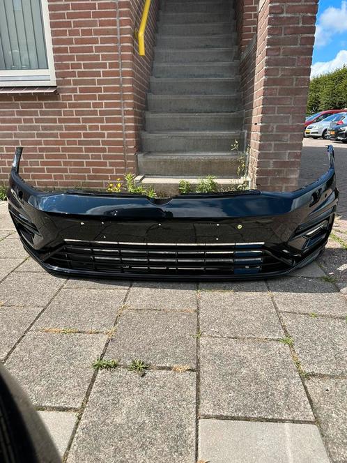 Golf 7.5 R / golf 7,5 R R20 voorbumper 5G0807221LR, Auto-onderdelen, Carrosserie en Plaatwerk, Bumper, Volkswagen, Voor, Ophalen of Verzenden