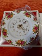 Royal Albert klok ( nieuw in doos ), Ophalen of Verzenden, Nieuw, Analoog, Wandklok