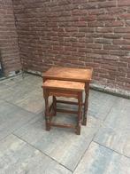 Vintage houten nesting bijzettafels – set van 2, Ophalen of Verzenden