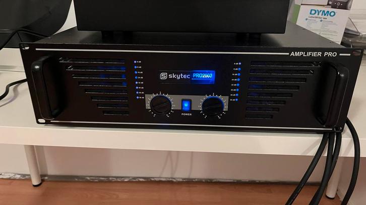 Skytec PRO2000 & Max 215 PA Set, Muziek en Instrumenten, Versterkers | Keyboard, Monitor en PA, Gebruikt, P.A., 1000 watt of meer