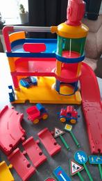 Speelgoed Parkeergarage met autobaan, autootjes enz., Kinderen en Baby's, Speelgoed | Racebanen, Overige merken, Gebruikt, Zelf te bouwen