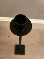 Gietijzeren Kaarsenhouder - Stijlvol & Robuust, Huis en Inrichting, 25 tot 50 cm, Zwart, Ophalen of Verzenden, Zo goed als nieuw