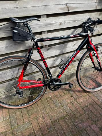 Mooie focus mares cyclocross fiets beschikbaar voor biedingen