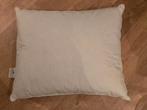 Hoofdkussen veren/dons Hema 60x70, Eenpersoons, Wit, Ophalen of Verzenden, Zo goed als nieuw