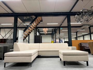 Nieuw Gelderland 7610 Hoekbank Clara stof Design bank Poef beschikbaar voor biedingen