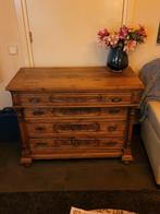 Antieke houten commode met lades, Ophalen