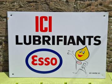 Reclamebord Esso beschikbaar voor biedingen