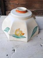 Vintage Lampenkap met Bloemmotief, Huis en Inrichting, Lampen | Lampenkappen, Gebruikt, Vintage, Ophalen of Verzenden, Crème