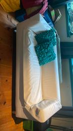 Wit bankje, Huis en Inrichting, Banken | Bankstellen, Driepersoons, 75 tot 100 cm, Ophalen of Verzenden, Zo goed als nieuw