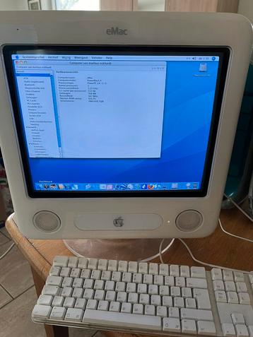 Apple eMac PowerPC G4 (1.1) incl. Toebehoren