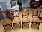 4 bijzondere vintage (Thonet?) stoelen met webbing, Antiek en Kunst, Antiek | Meubels | Stoelen en Banken, Ophalen