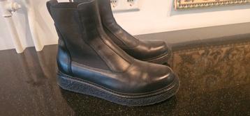 Emporio Armani Laarzen Maat 44 beschikbaar voor biedingen