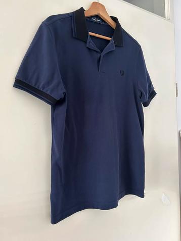 Polo Fred Perry donkerblauw maat M als nieuw!