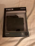 Tiger Noon wc rol houder met klep - Zwart - Nieuw in doos, Ophalen of Verzenden, Nieuw, Zwart, Handdoekenrek