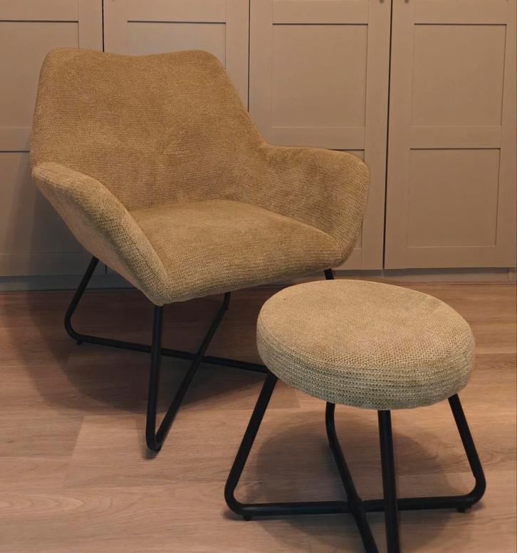 Fauteuil met kruk, Huis en Inrichting, Stoelen, Zo goed als nieuw, Eén, Overige kleuren, Ophalen
