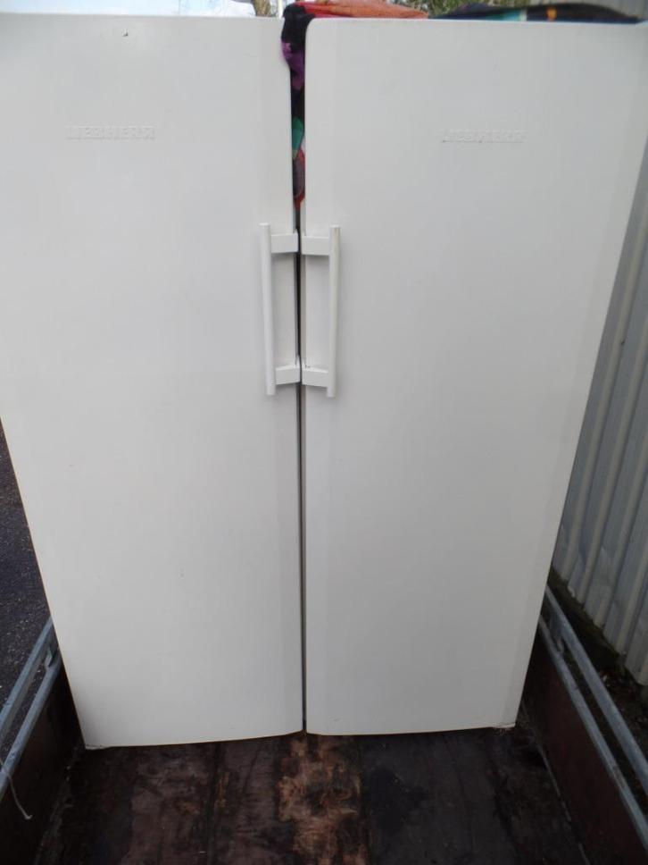 LIEBHERR Premium  Vrieskast 7 laden A++ NF + koelkast A+ set, Witgoed en Apparatuur, Vriezers en Diepvrieskisten, Gebruikt, Vrijstaand