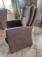 4 stoelen met armleuning, Ophalen, Bruin, Zo goed als nieuw, Vier