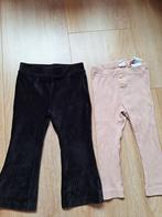 2 mooie (flared) broekjes mt 86: H&M en Zeeman, Kinderen en Baby's, Gebruikt, Broekje, Meisje, H&M