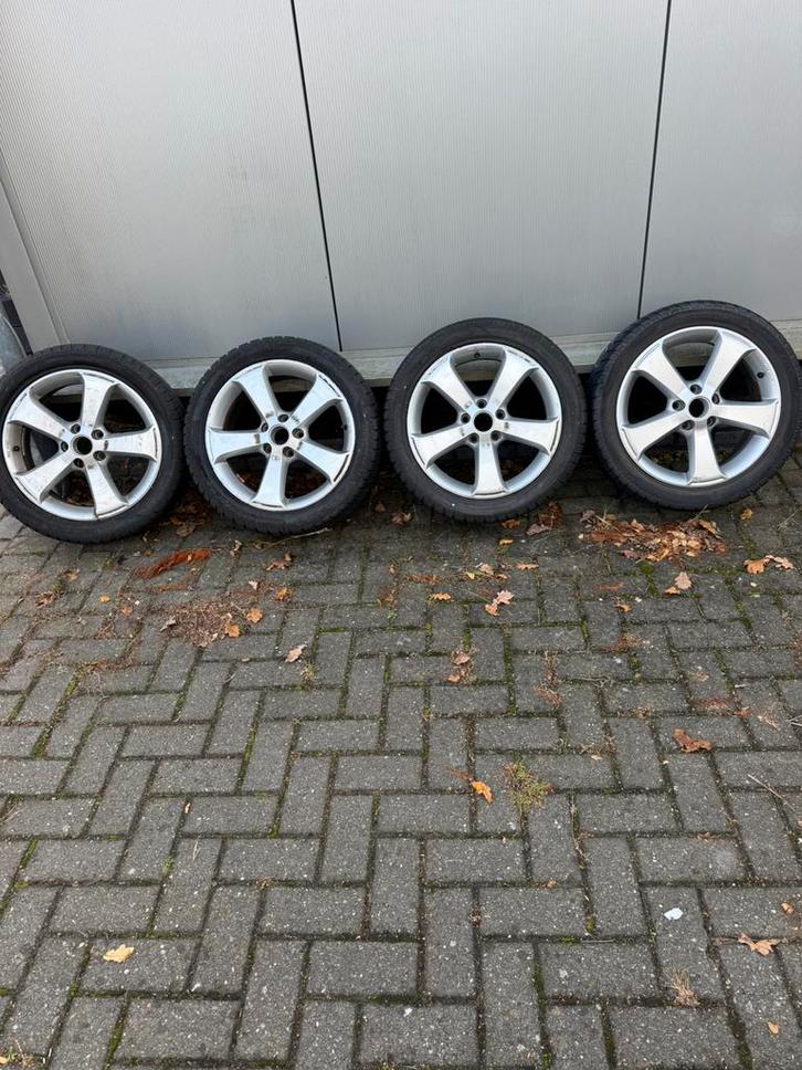 17 INCH ORIGINELE SIMA VELGEN VW GOLF / CADDY 205 50 17, Auto-onderdelen, Banden en Velgen, Velg(en), Winterbanden, 17 inch, 205 mm
