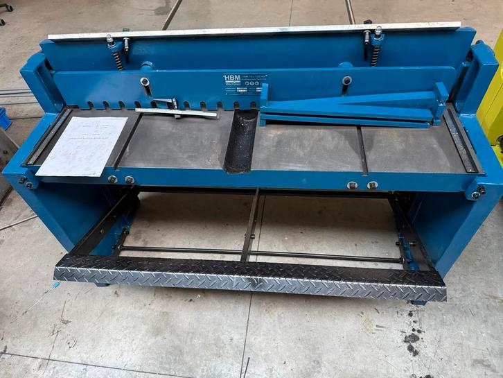 Voetknipschaar, plaatschaar, Doe-het-zelf en Verbouw, Gereedschap | Overige machines, Zo goed als nieuw, Ophalen