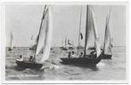 Zeilen op het Sneekermeer oude ongelopen ansichtkaart B7108, Ophalen of Verzenden, 1960 tot 1980, Ongelopen