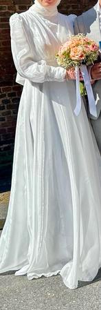 Elegante witte trouwjurk, Ophalen of Verzenden, Zo goed als nieuw, Wit, Trouwjurk