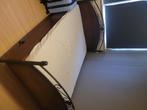 bed, Huis en Inrichting, Slaapkamer | Bedden, Ophalen, Gebruikt, Bruin, 210 cm