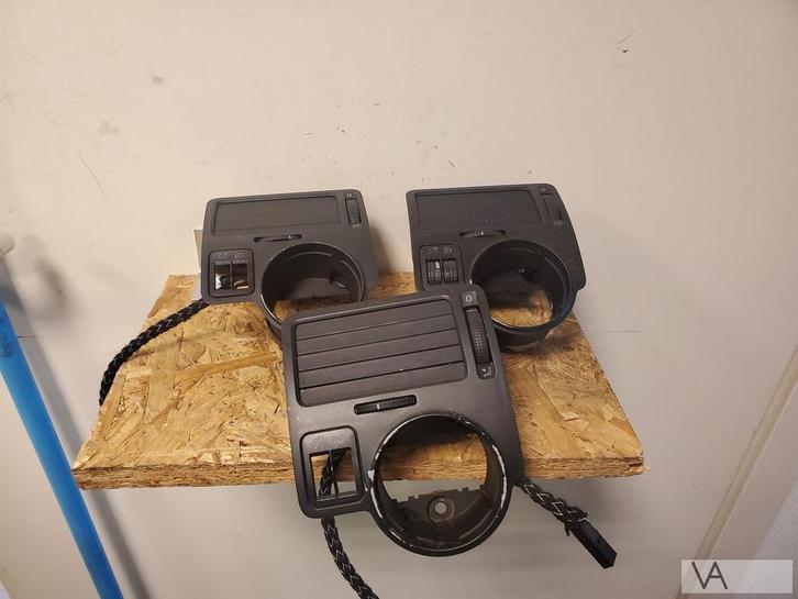 VW Golf 4 / Bora R32 luchtrooster links bij lichtschakelaar, Auto-onderdelen, Dashboard en Schakelaars, Volkswagen, Gebruikt, Ophalen of Verzenden