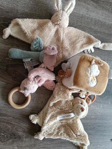 Babyspeelgoed beschikbaar voor biedingen