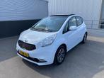 Kia Venga 1.6 CVVT ExecutiveLine Automaat, Trekhaak, Schuif/, 4 cilinders, Wit, Origineel Nederlands, Bedrijf