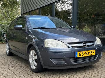 Opel Corsa 1.2-16V Silverline Airco APK Nette Staat beschikbaar voor biedingen