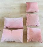 Set van 5 stuks oud roze fluwelen kussens 45x45cm en 40x65cm, Huis en Inrichting, Woonaccessoires | Kussens, Ophalen of Verzenden