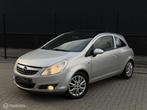 Opel Corsa 1.4 PANO|TREKHAAK|CRUISE|AIRCO|NAP|1e EIGENAAR, Auto's, Voorwielaandrijving, Stof, Gebruikt, Zwart