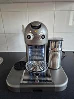 ZGAN Nespresso Gran Maestria koffie incl melkopschuimer, Ophalen of Verzenden, Zo goed als nieuw, Koffiemachine