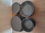 Ikea servies 24 delig, Huis en Inrichting, Ophalen, Zo goed als nieuw, Porselein, Overige stijlen
