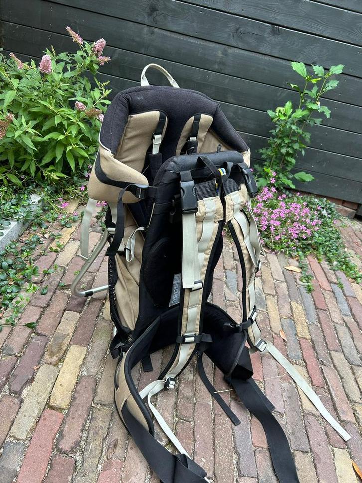 Nomad rugdrager, Kinderen en Baby's, Babydragers en Draagdoeken, Zo goed als nieuw, Overige typen, Rug, Ophalen of Verzenden
