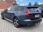 Volvo V60 Cross Country 2.0 B5 250 pk AWD PRO Trekhaak Pilot, 15 km/l, 4 cilinders, 1969 cc, Blauw
