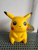 Pikachu hard plastic toy, can contain a little bottle, Ophalen of Verzenden, Zo goed als nieuw