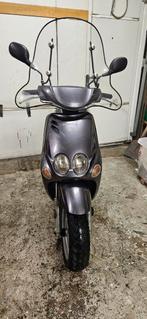 Nette Yamaha neos 2t brom 2 de eigenaar, Fietsen en Brommers, Scooters | Yamaha, Ophalen, Maximaal 45 km/u, Zo goed als nieuw